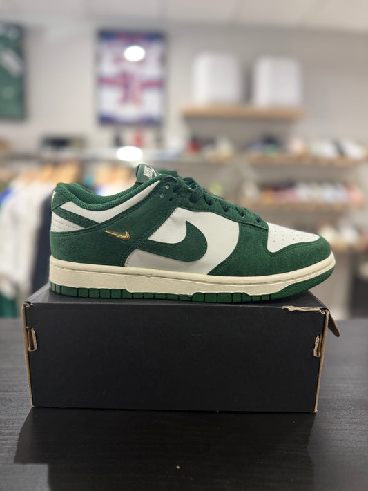 Dunk Low Gorge Green Gold Swoosh