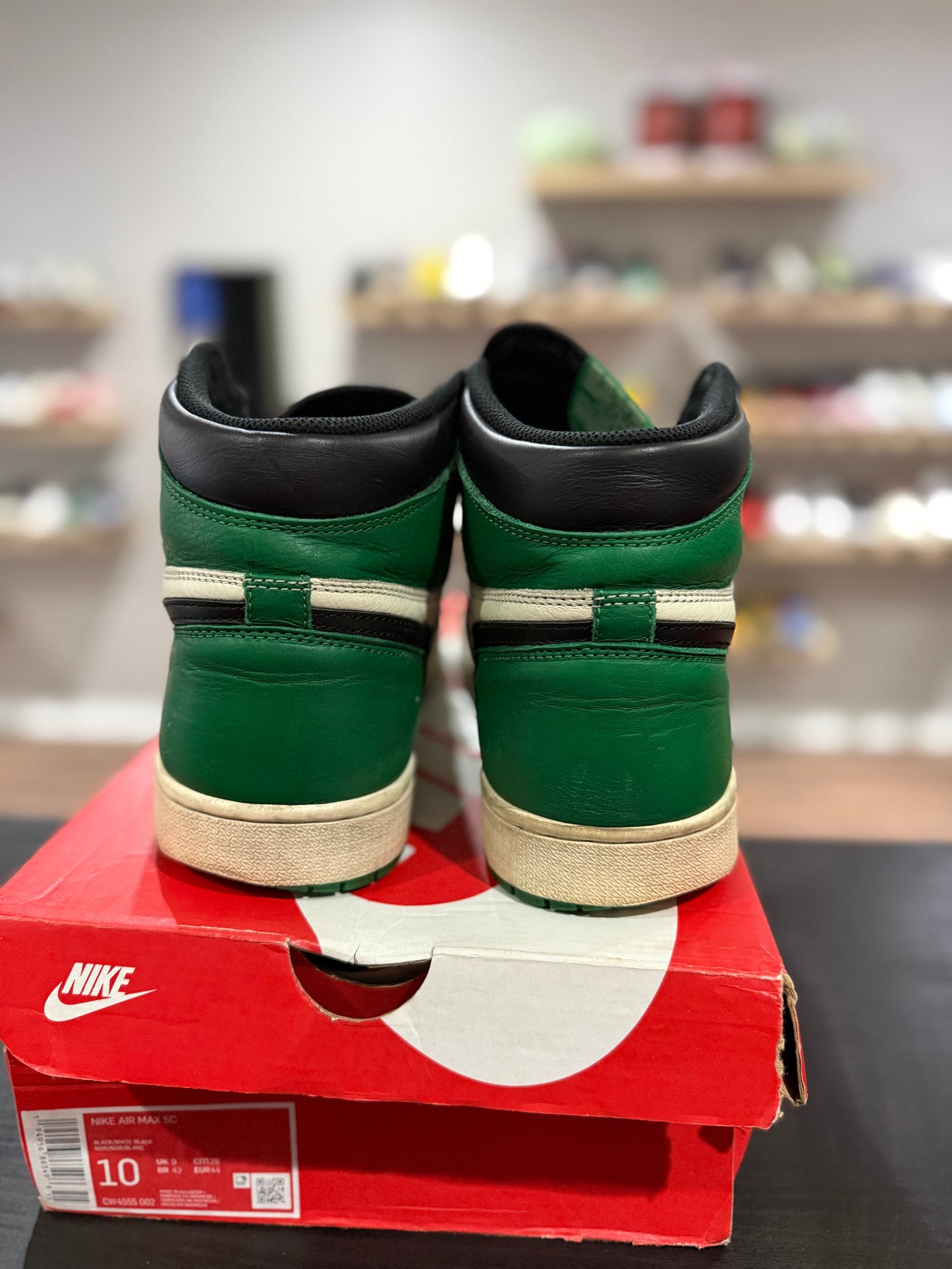 Pine Green Jordan 1 Retro High