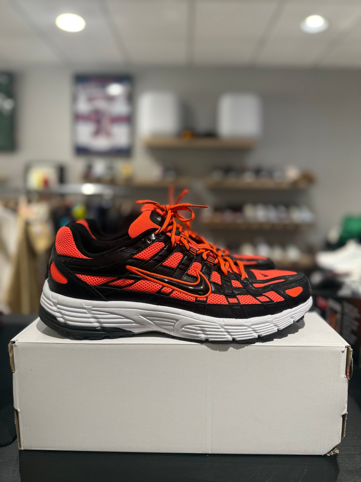 P-6000 Hyper Crimson