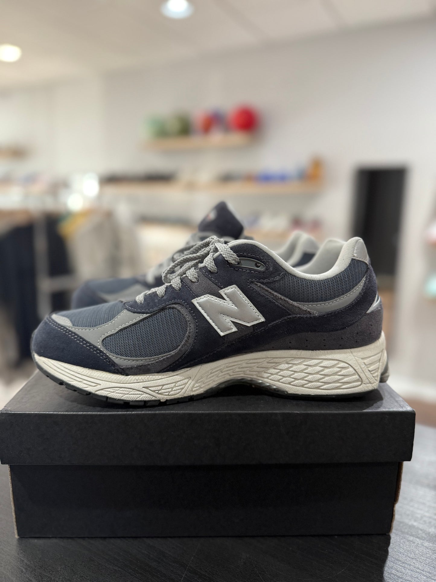 Navy/Grey 2002R New Balance (Used)