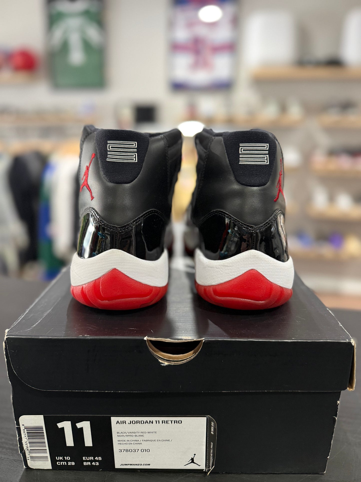 Jordan 11 Retro Bred
