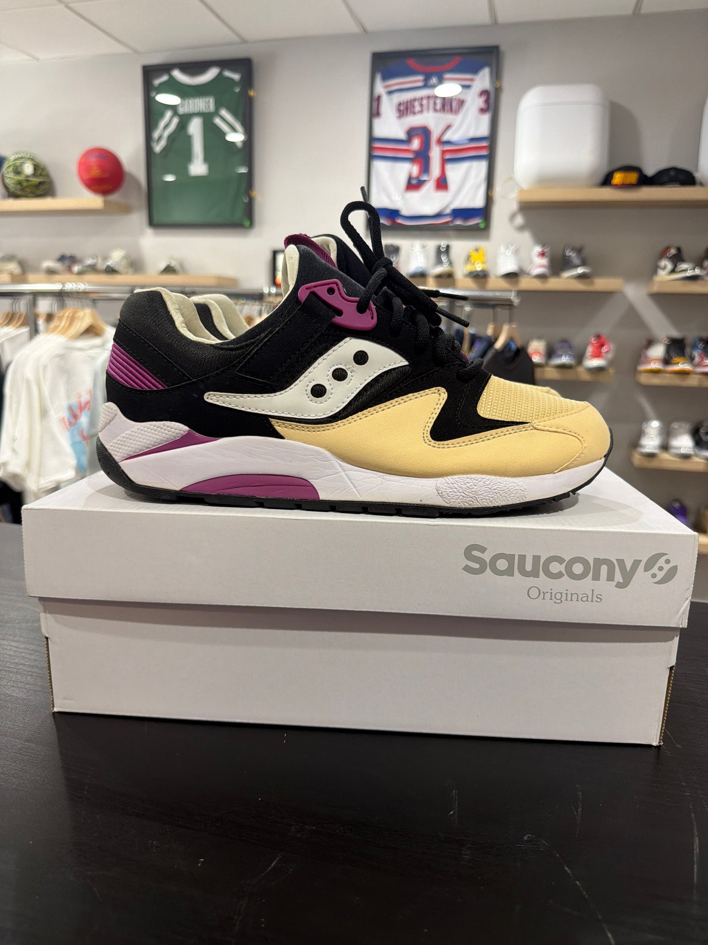Saucony Grid 9000 "PB&J"