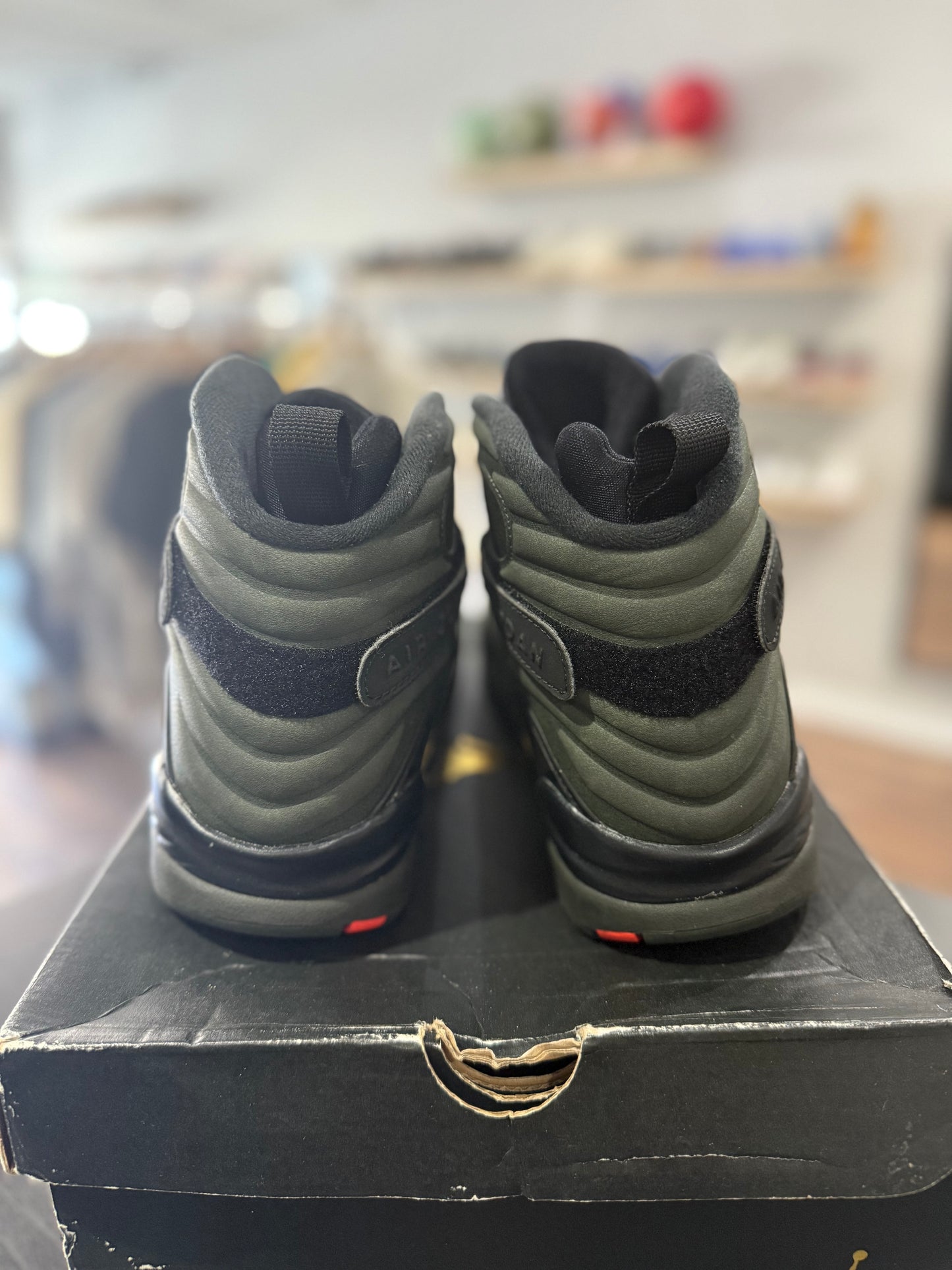 Take Flight Undefeated Jordan 8 (Used)