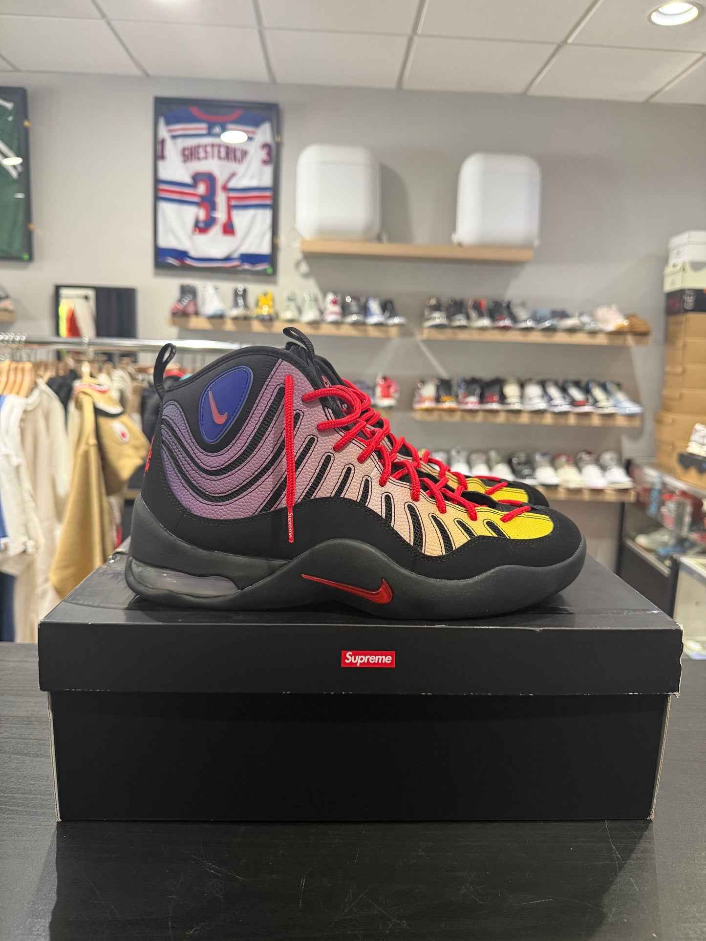 Supreme x  Air Bakin Black Gradient