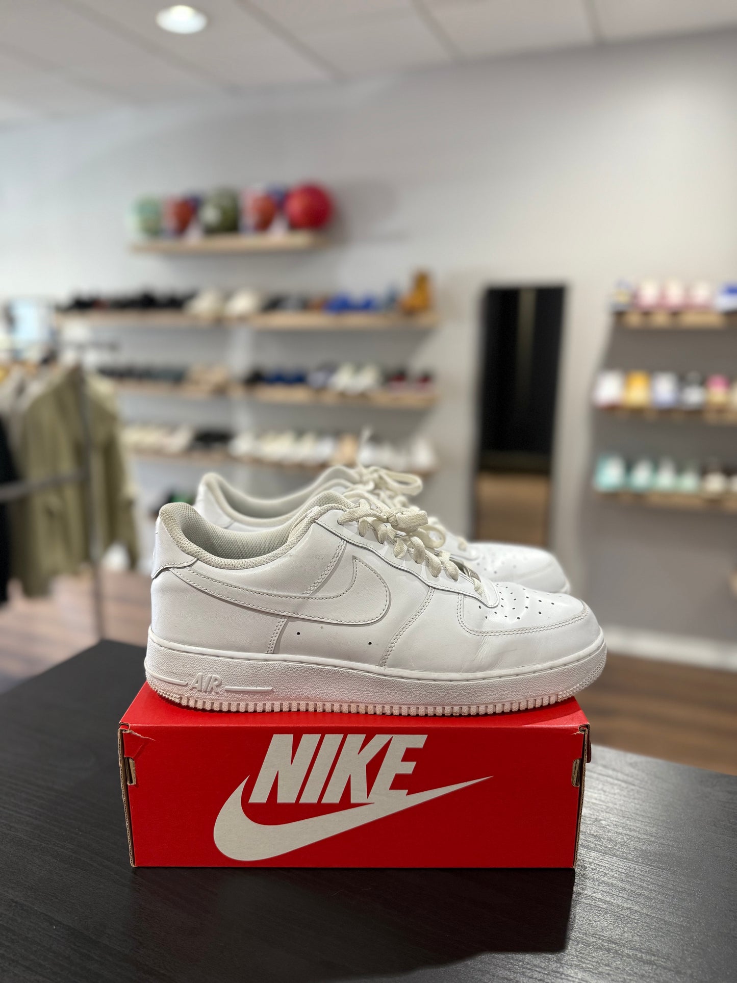 Air Force 1 Triple White (Used)
