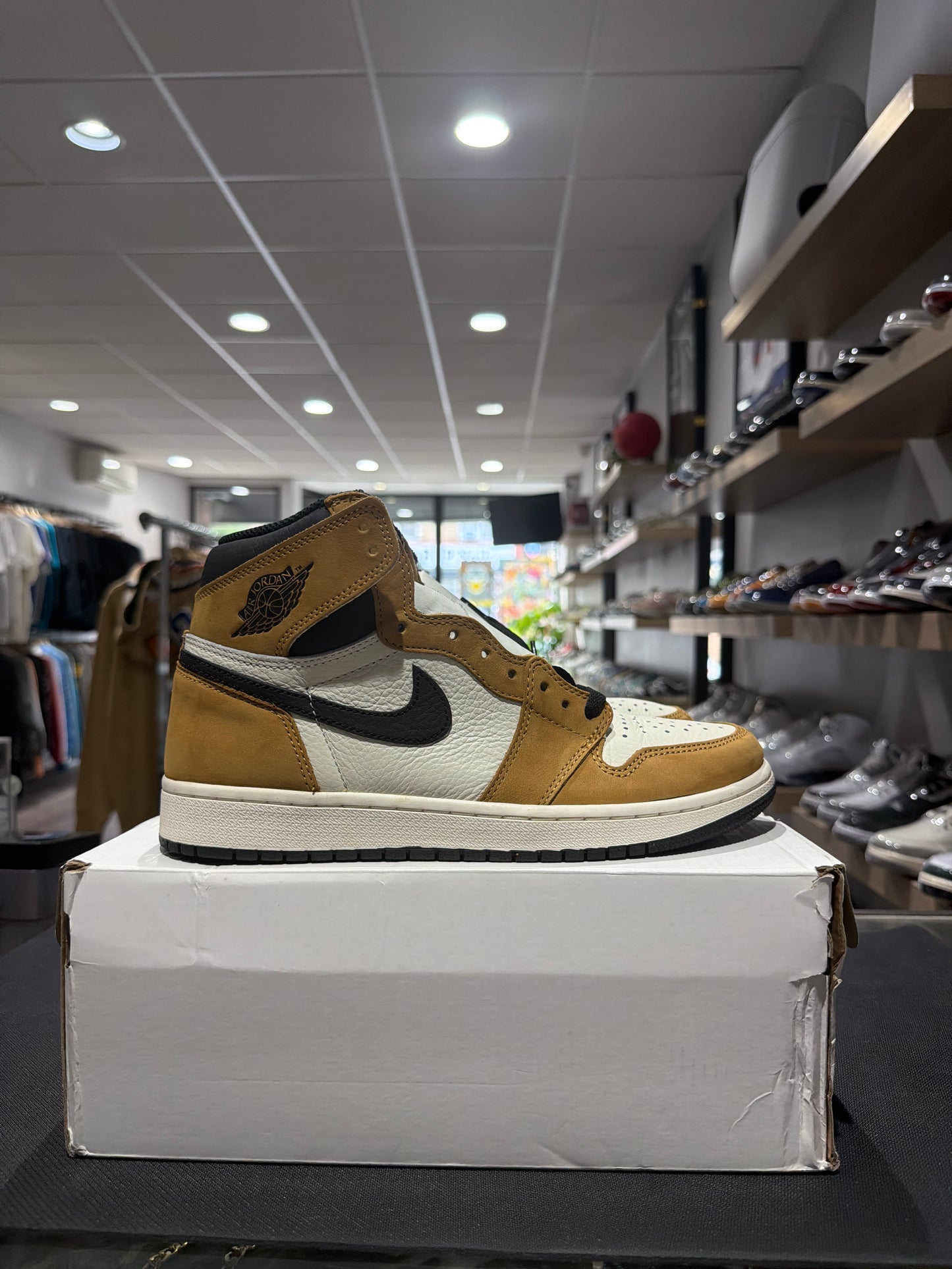 Jordan 1 “Rookie of the Year”