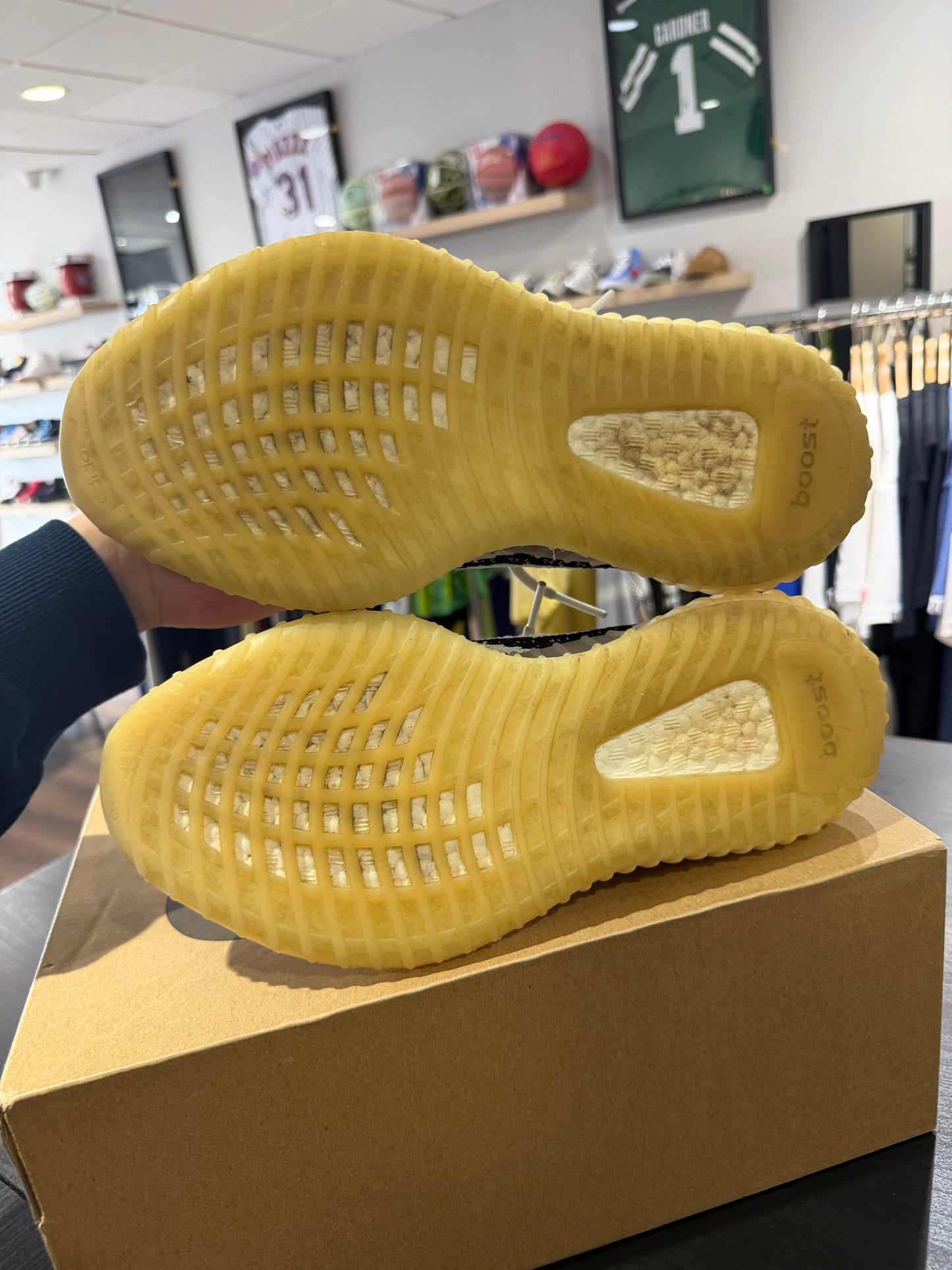 Yeezy 350 V2 Zebra