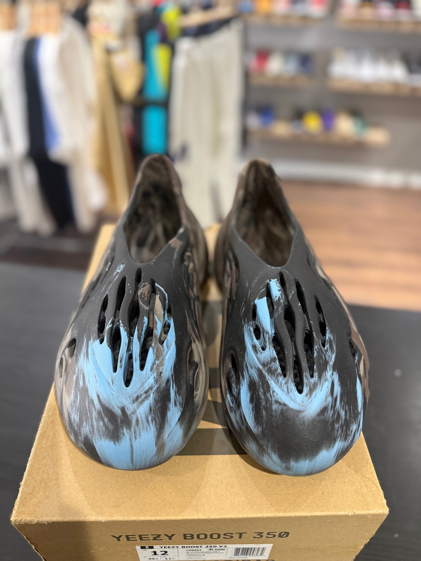 Yeezy Foam RNNR MX Cinder