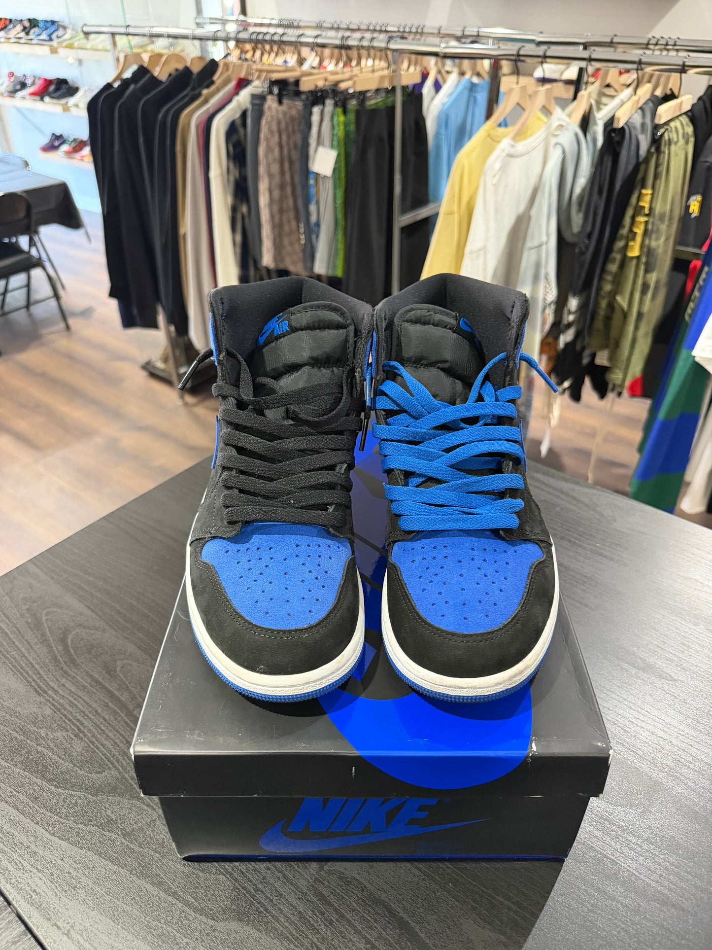 Jordan 1 High 'Royal Reimagined'