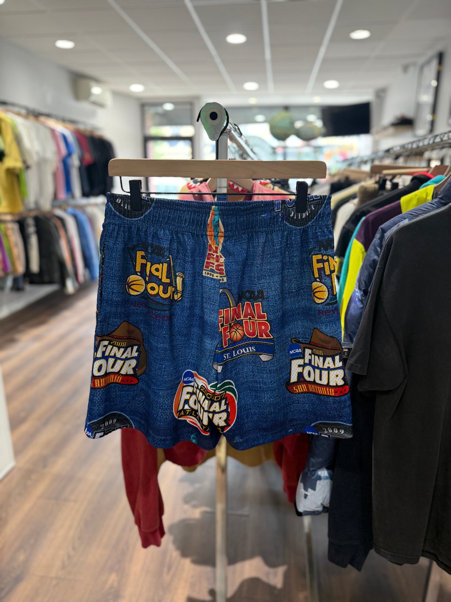 EE NCAA Final Four Shorts