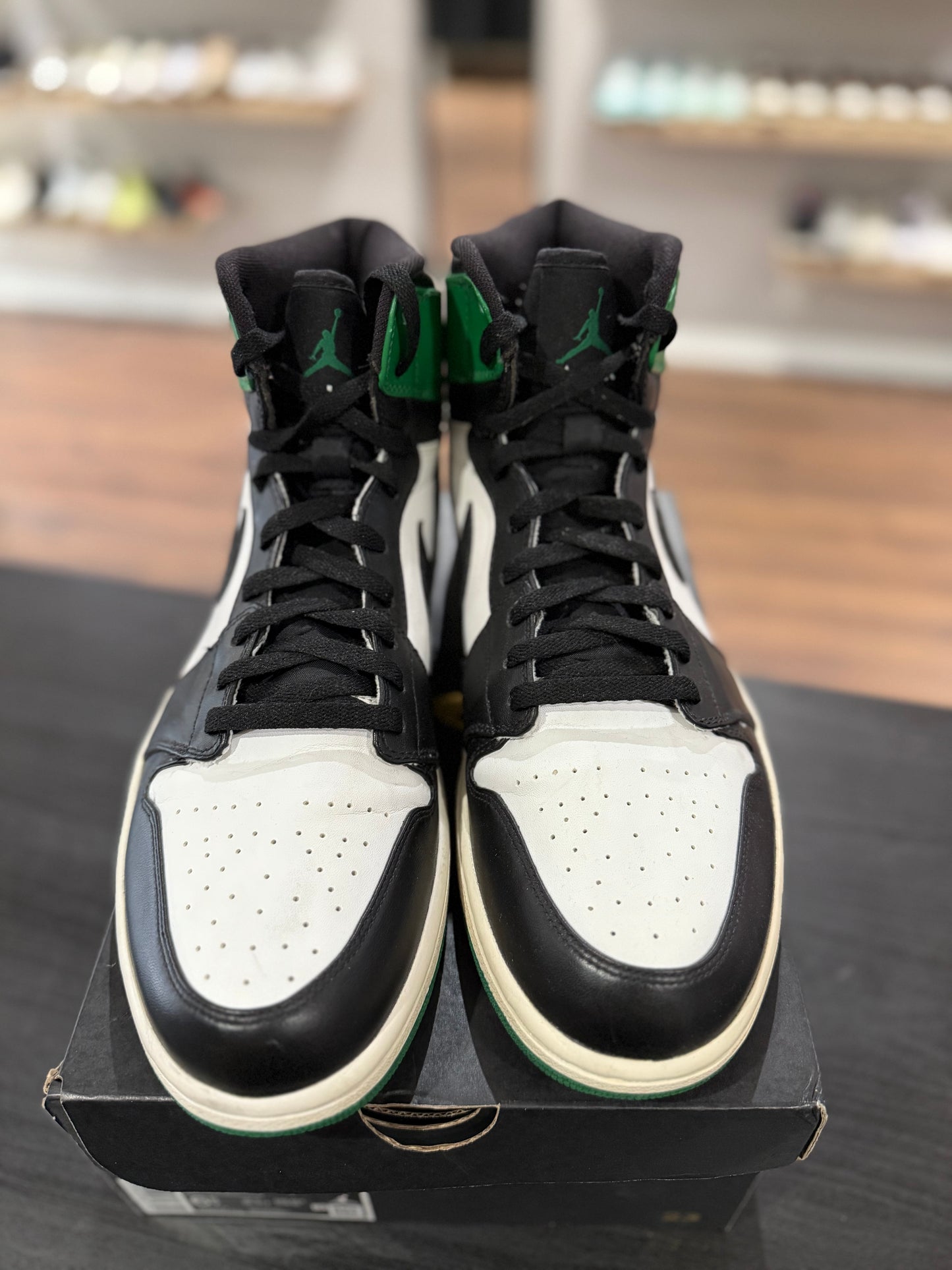 Defining Moments Celtics Jordan 1 High (Used)