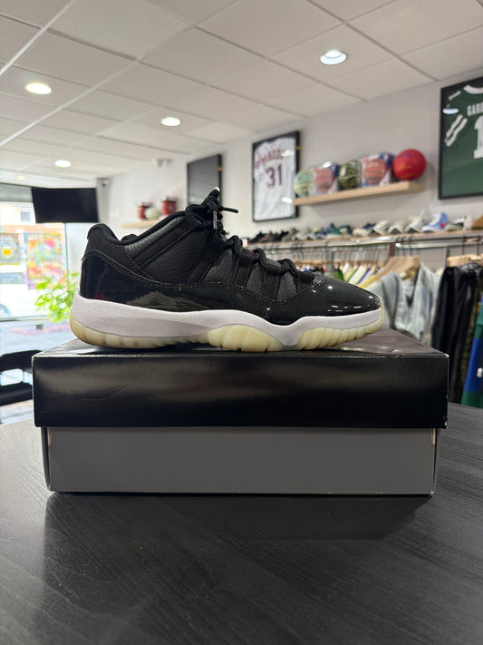 Jordan 11 Low 72-10