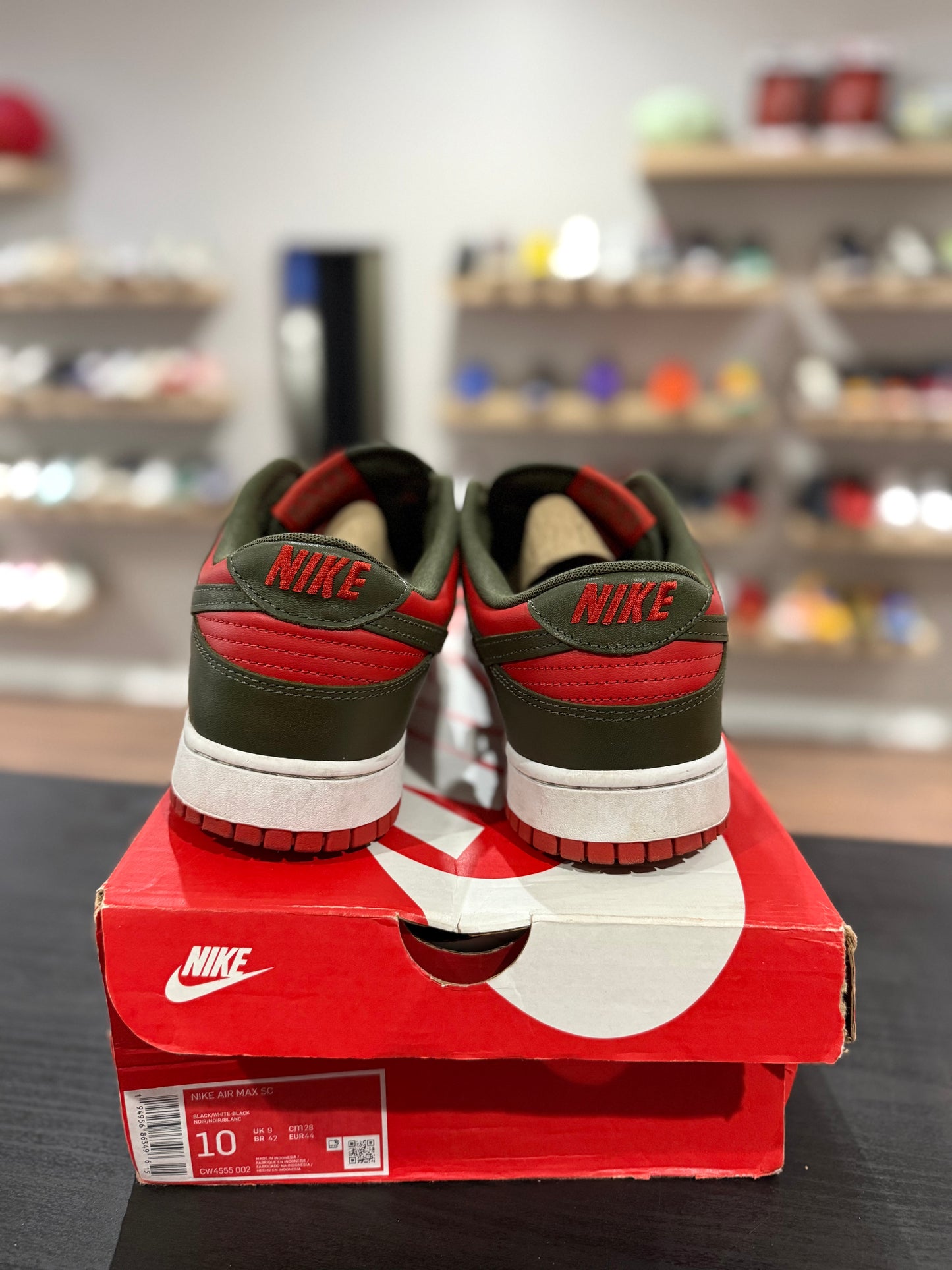 Dunk Low Mystic Red Khaki