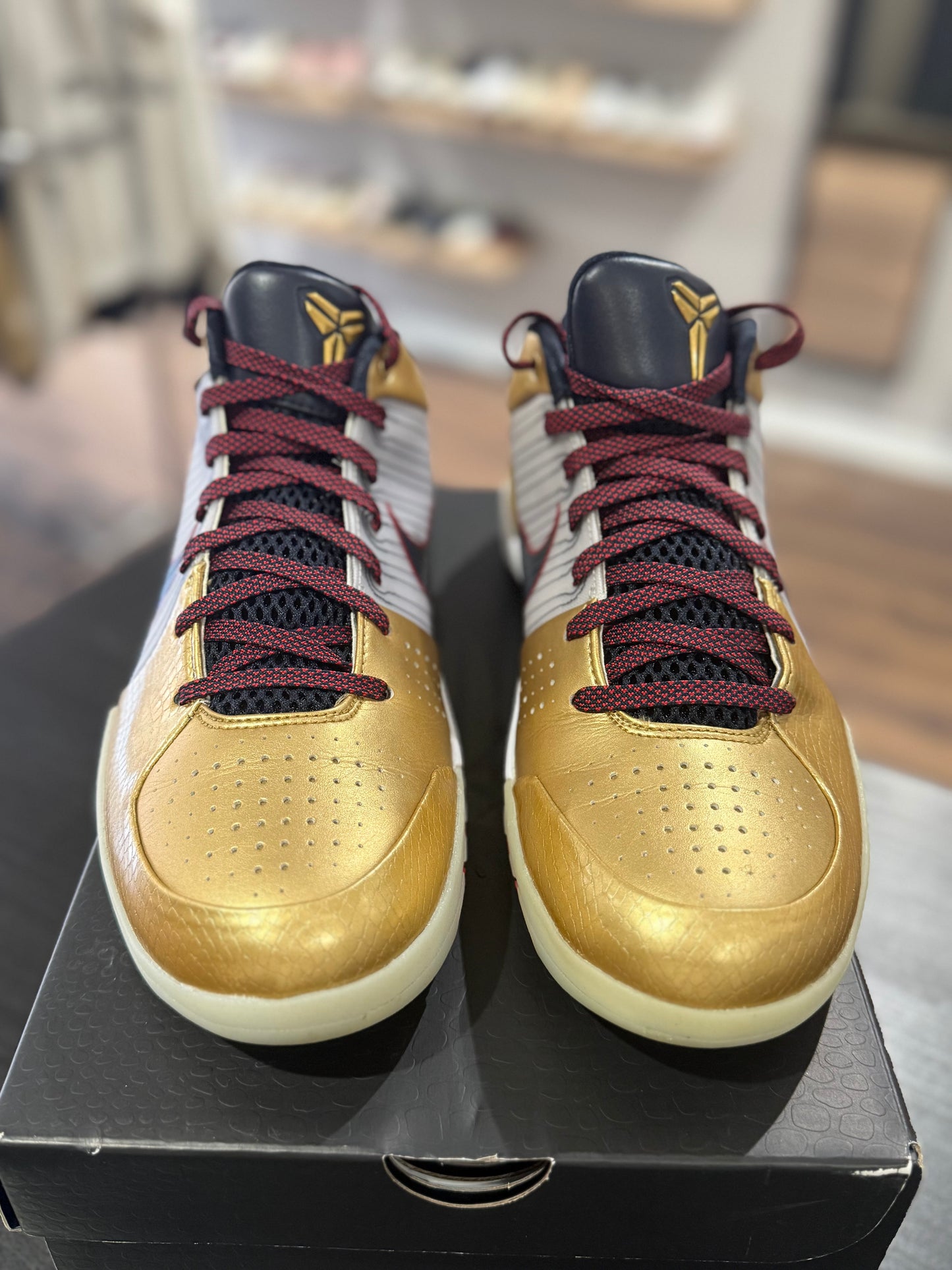 Kobe 4 Gold Medal