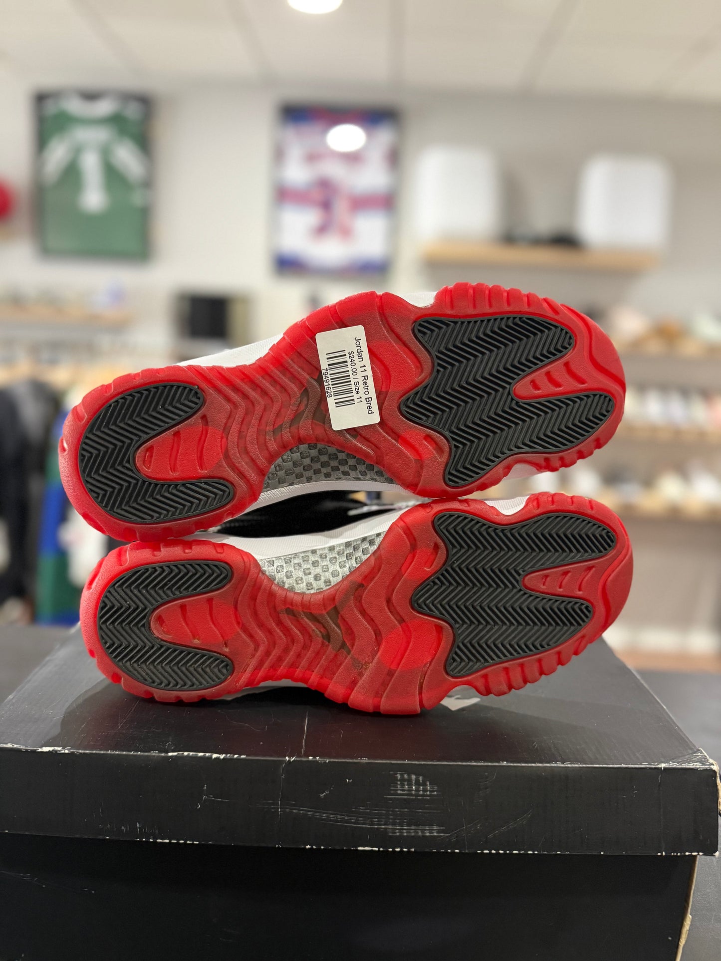 Jordan 11 Retro Bred