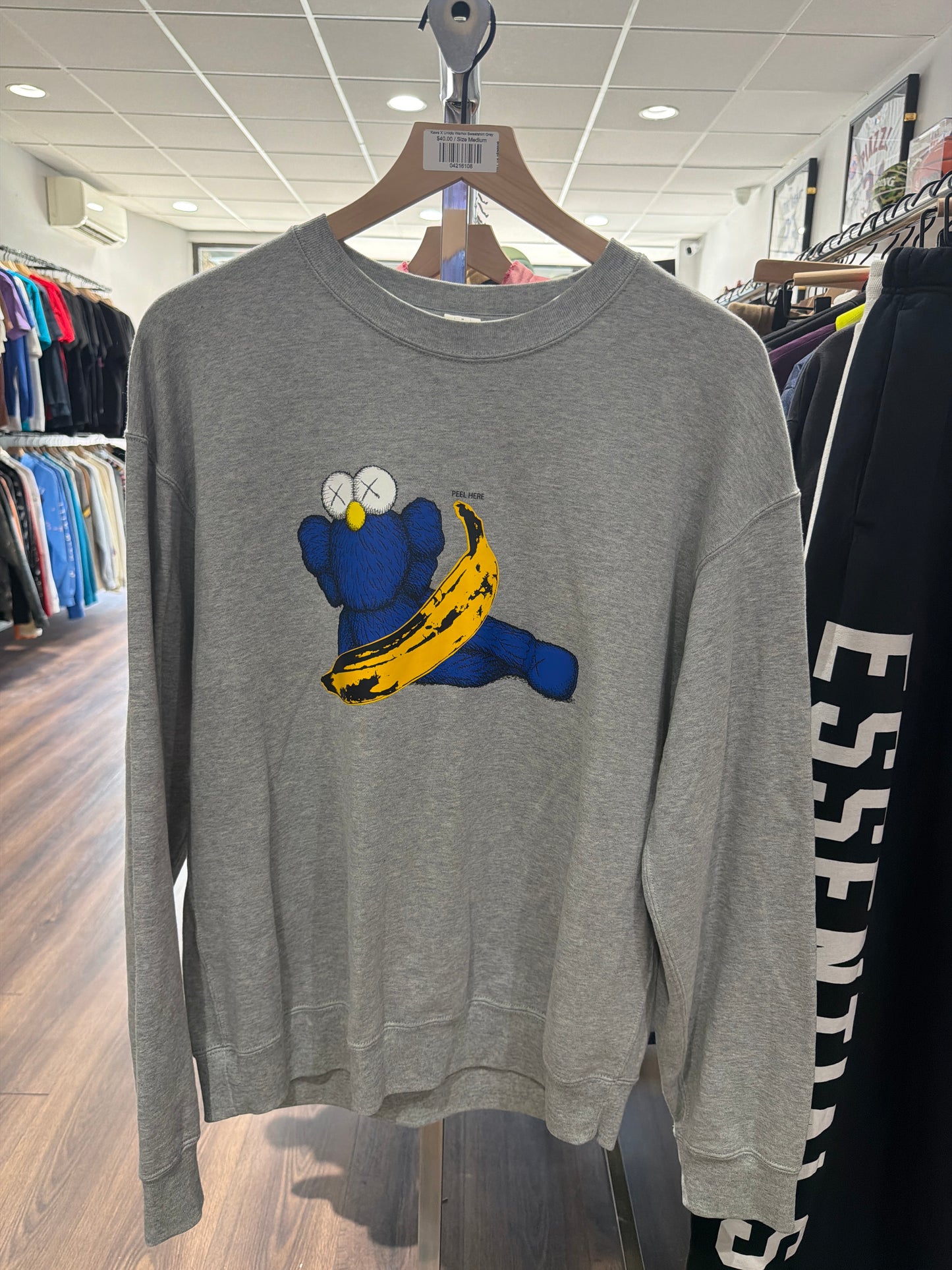 Kaws X Uniqlo Warhol Sweatshirt Grey
