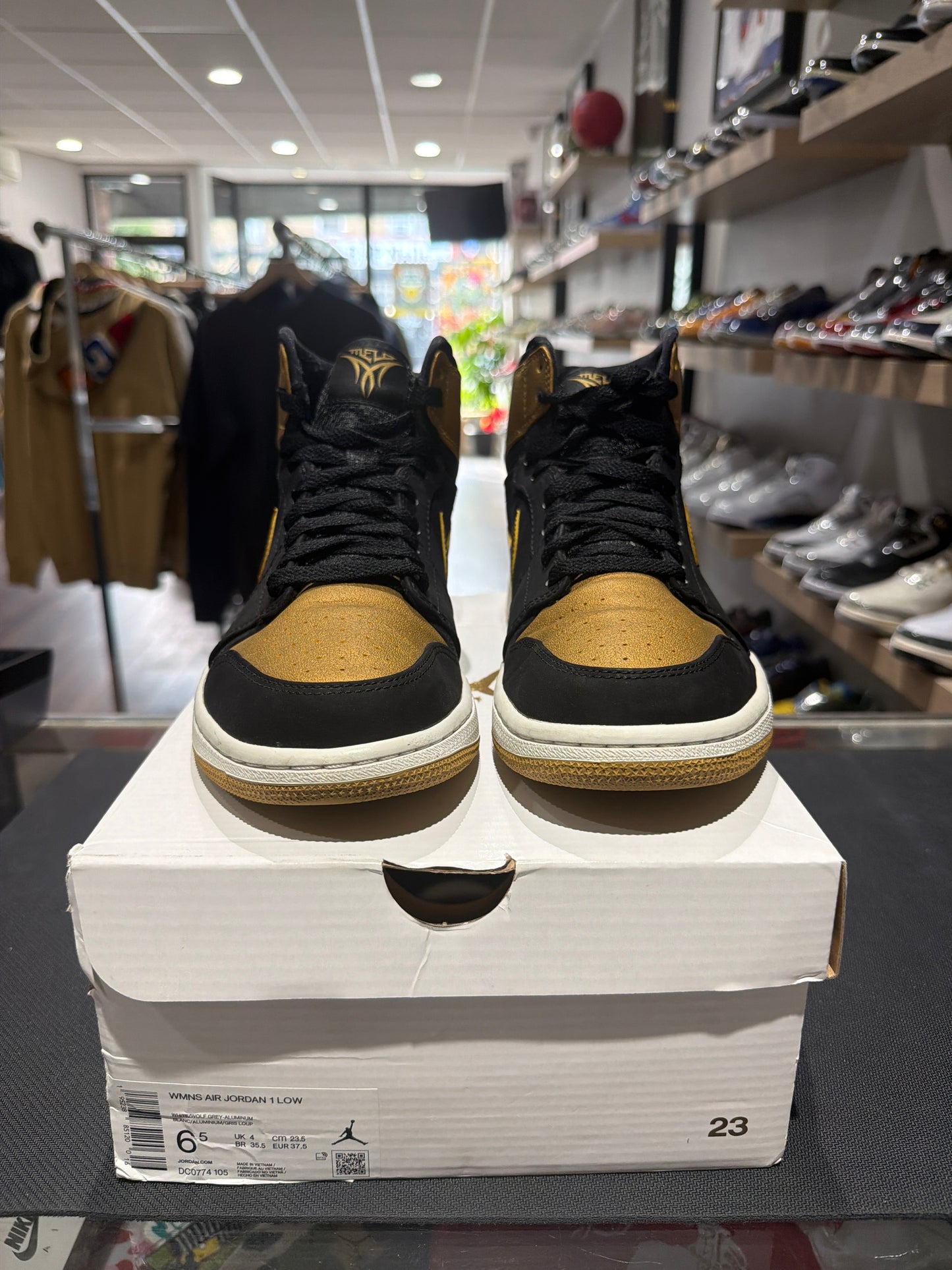 Jordan 1 “Melo PE”