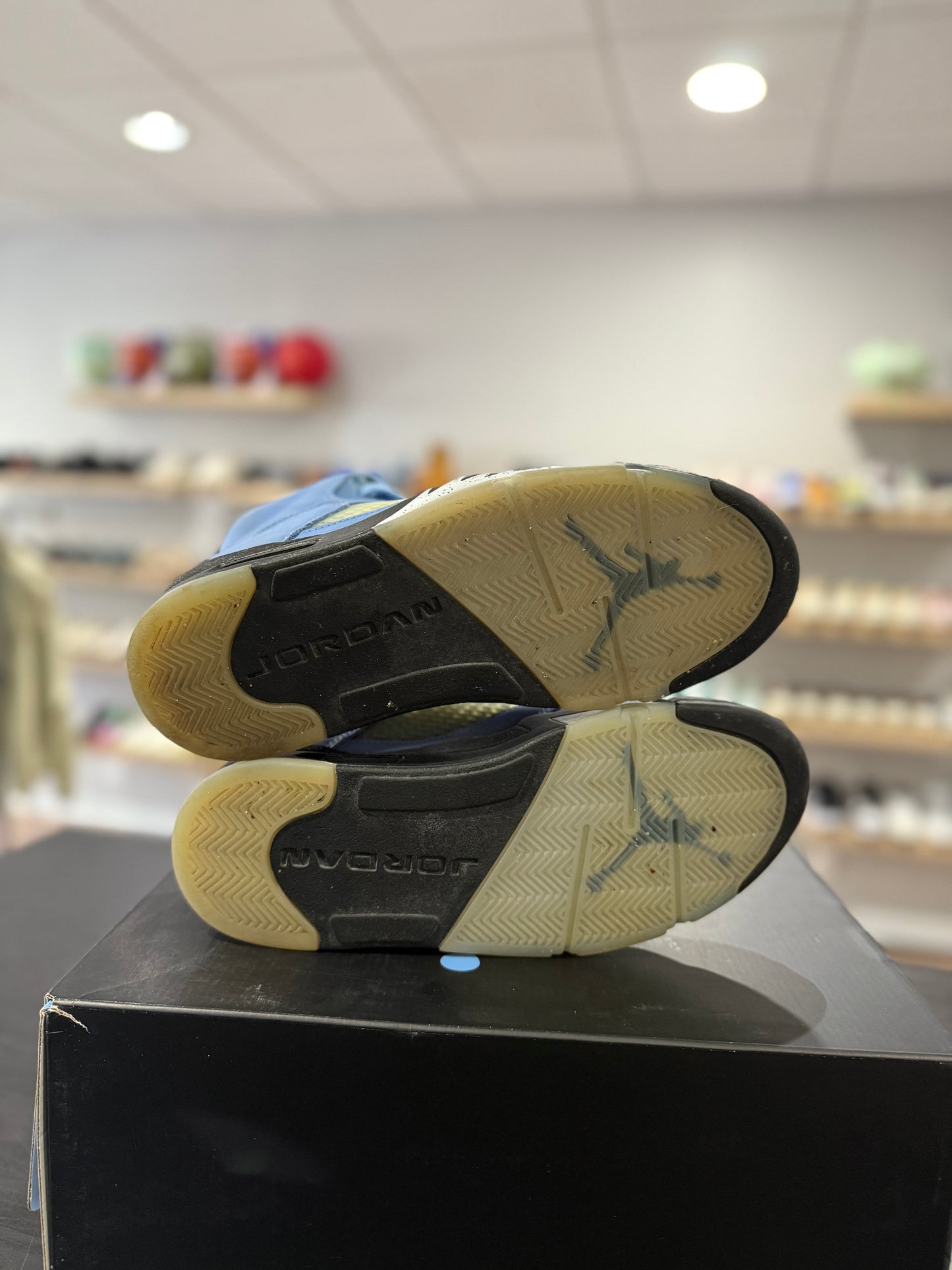 Jordan 5 UNC (Used)