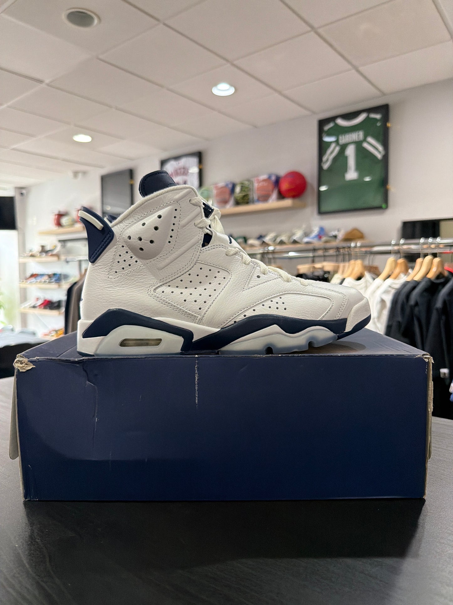 Jordan 6 White Midnight Navy