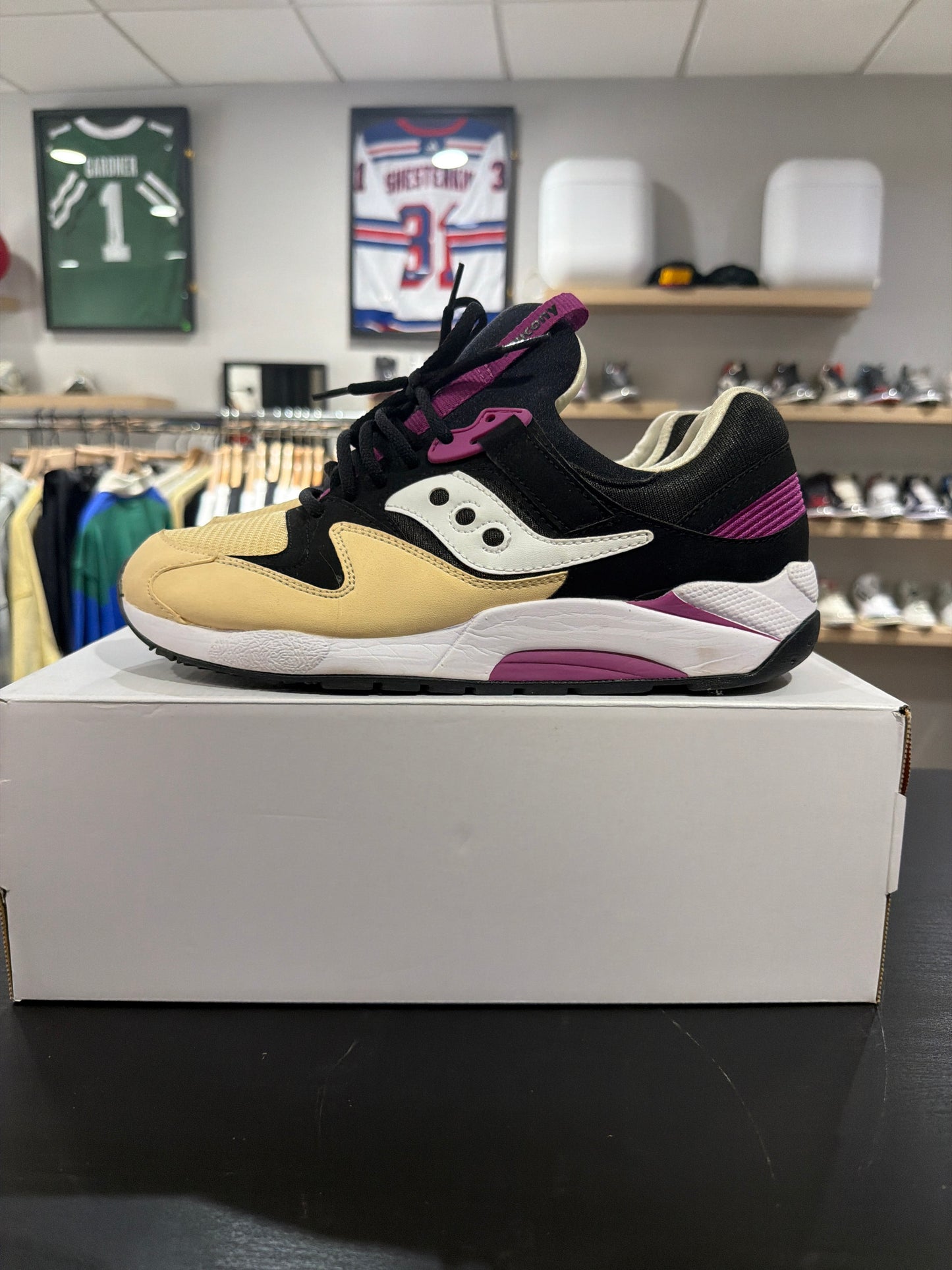 Saucony Grid 9000 "PB&J"