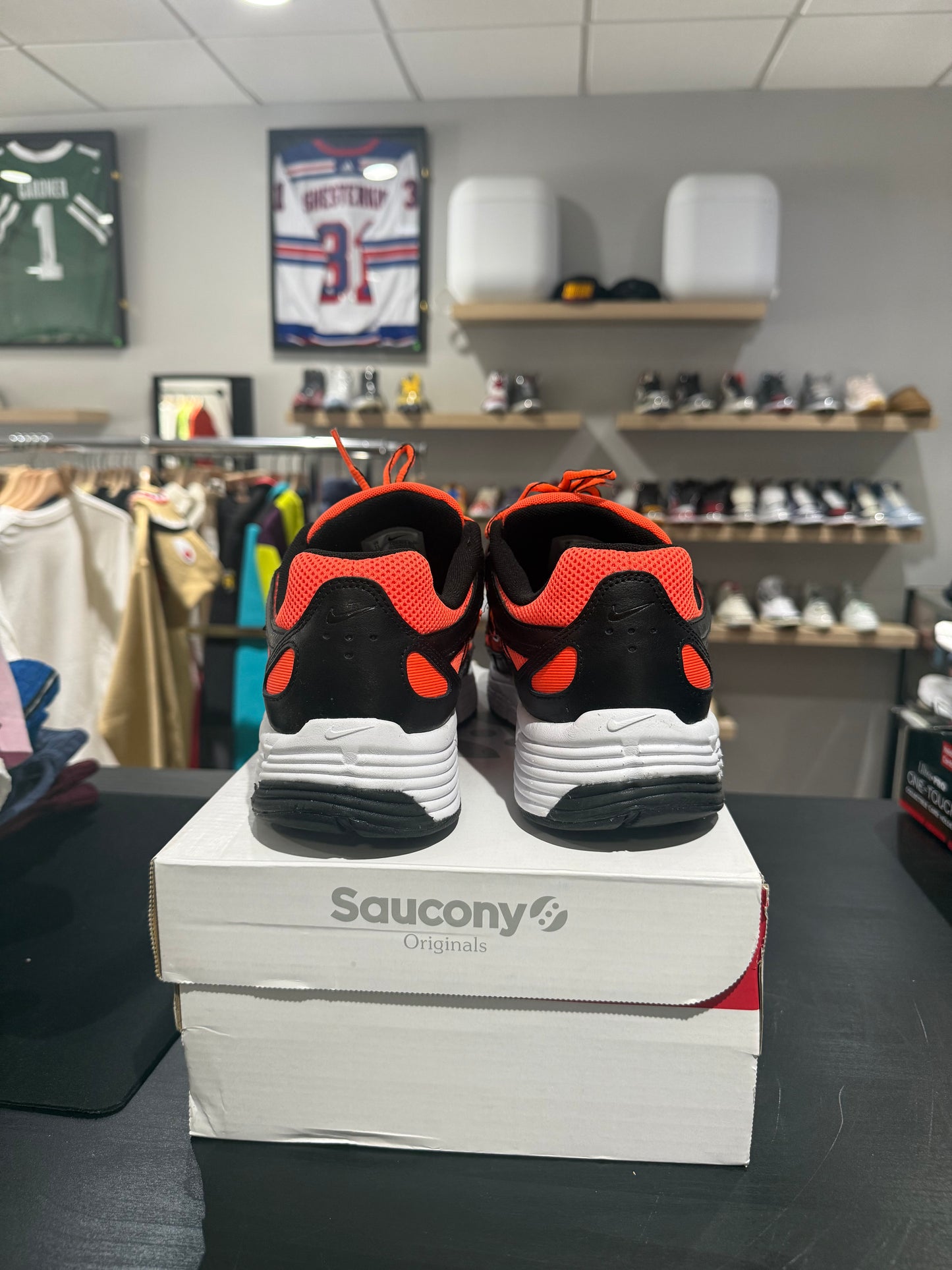 P-6000 Hyper Crimson