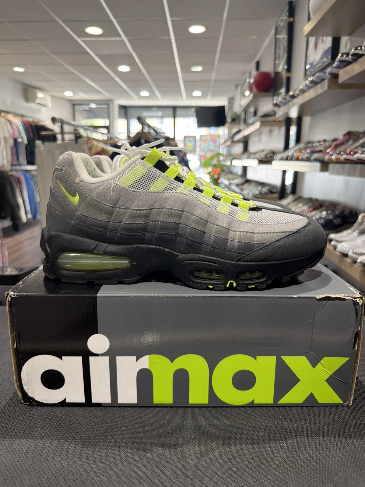 Air Max 95 OG 2025 / 2026 Big Bubble - Neon